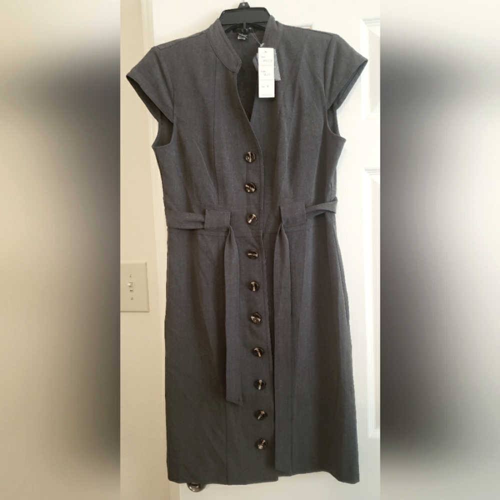 NWT Button down Spence Charcoal Size 8